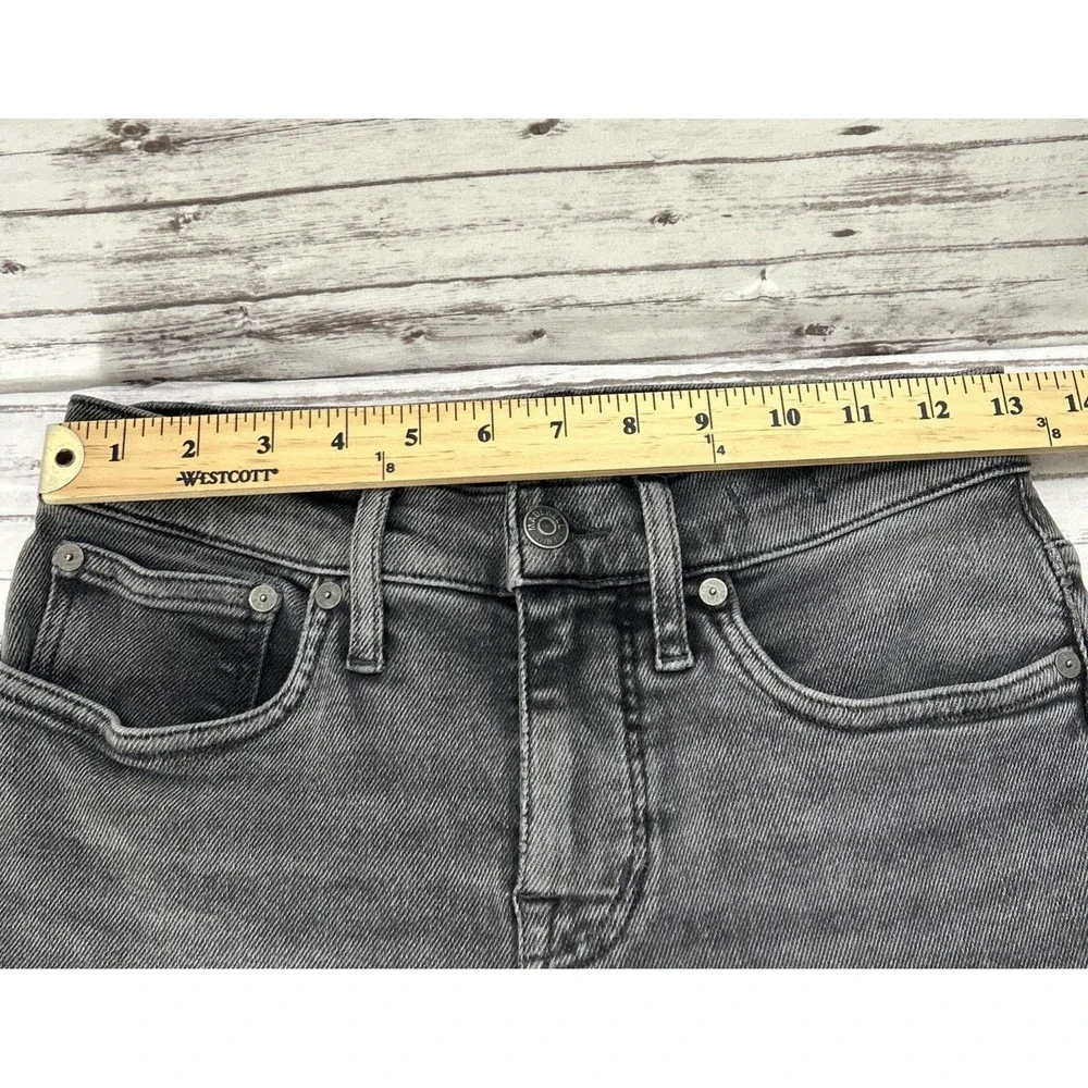 Madewell Women's Kick Out Full Length Flare Mid Rise Gray Wash Jeans Size 26